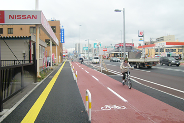 一般国道12号　札幌市　新札幌歩道改良工事